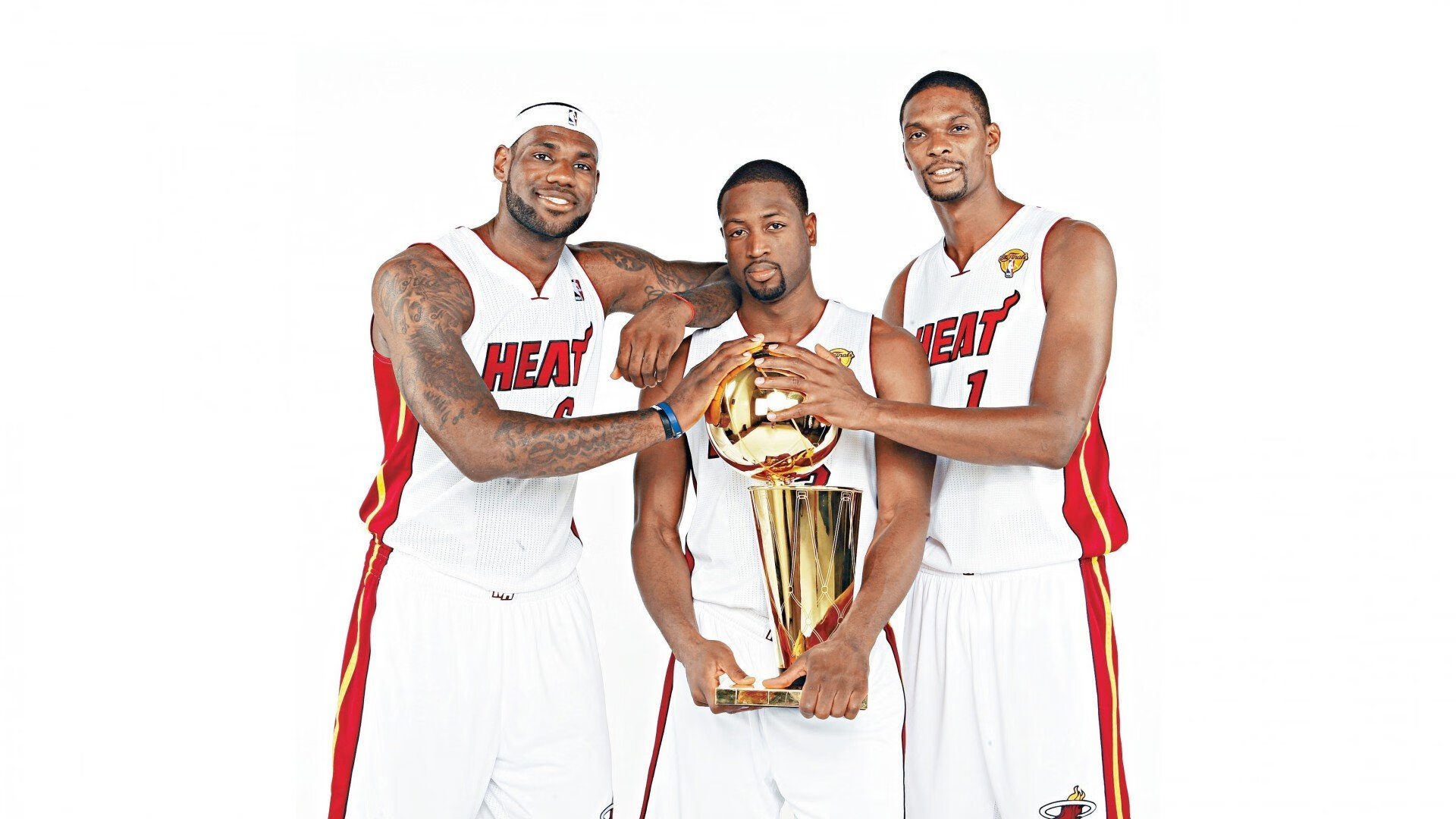 布朗入选年度最佳防守球员，成为佼佼者，布朗尼 nba