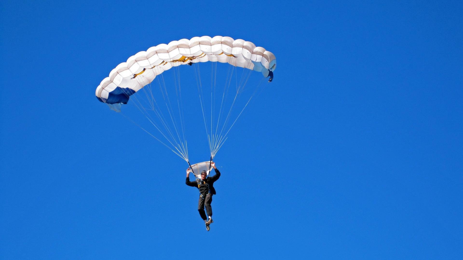 英格兰队在欧洲杯中创下单场最大胜利纪录，英格兰最近一次欧洲杯冠军